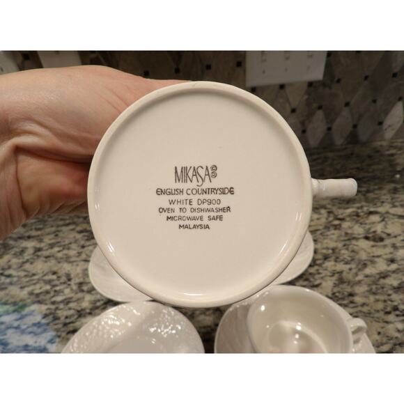 Mikasa English Countryside DD900 Tea Cups Saucers Set of 4 - Picture 7 of 12